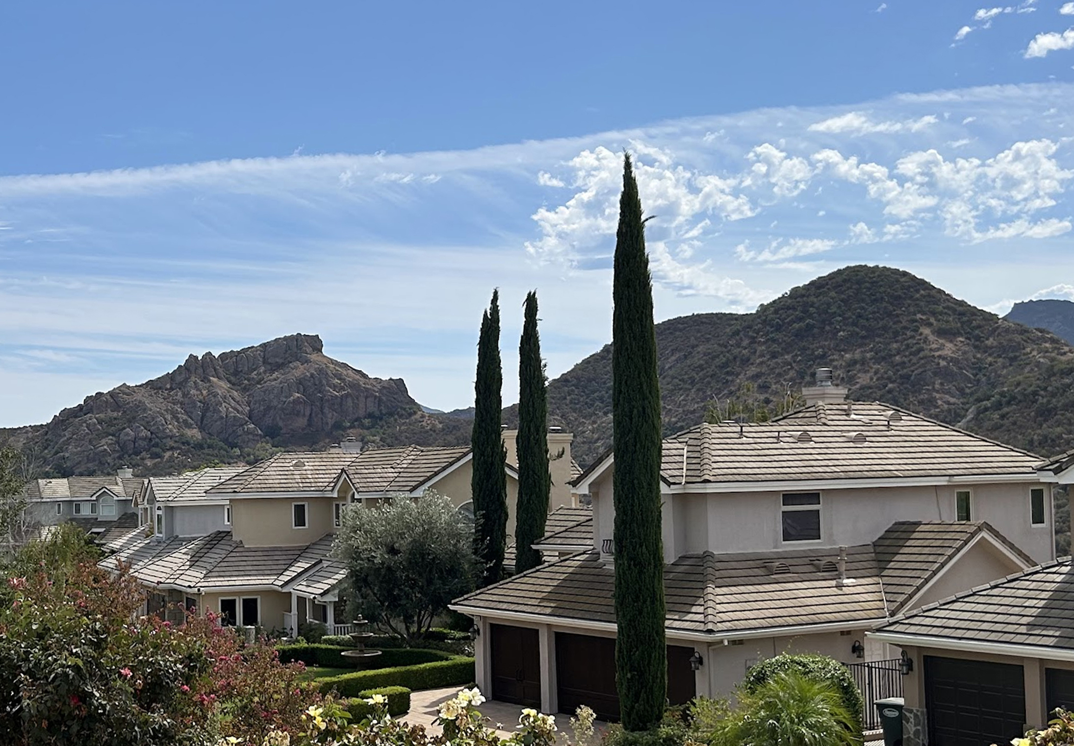 Lake Sherwood button Lake Sherwood button